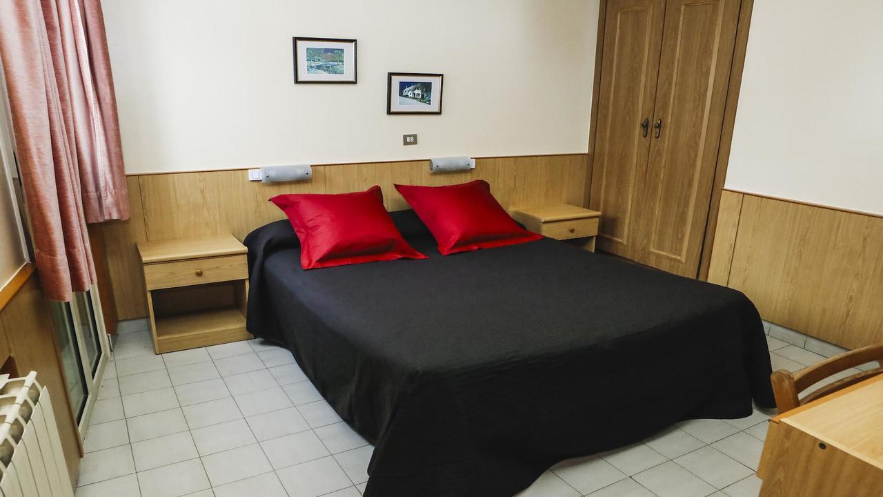 Hotel Pinupe Lekeitio Eksteriør billede